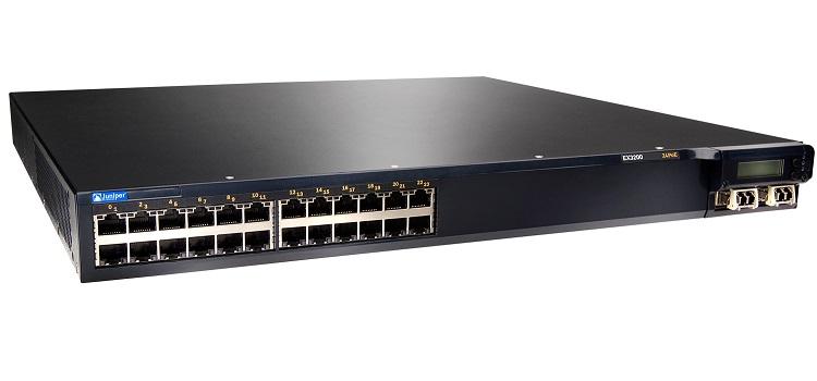 Commutateur Juniper EX3200-24P EX3200-24P by Juniper