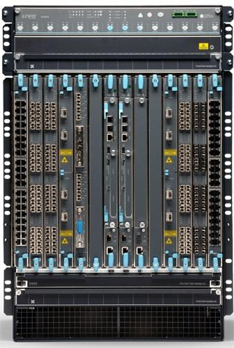 Commutateur Juniper EX9214-BASE3-AC EX9214-BASE3-AC by Juniper